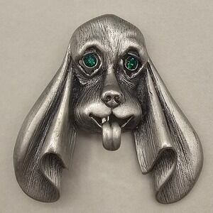 Vtg JJ Brooch Silver Pewter Tone Basset Hound Dog Pin Green Eyes 2.25" Statement